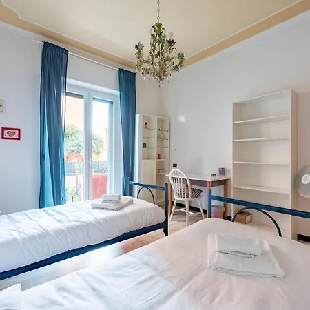 Joivy Family Flat With Garden And Parking * Genoa